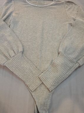 Revamped Ribbed Bodysuit in Gray
